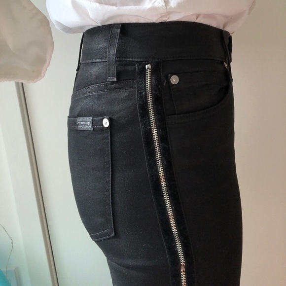 7 For All Mankind Zipper Black Coated Denim - Picture 12 of 12